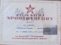 Diplom za 3. místo Jana Jurkase v běhu na 3000 m přes překážky z roku 1958