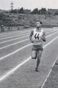 Jan Jurkas when running the 3000 metres steeplechase in Pilsen

