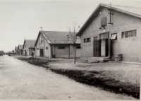 pracovný tábor v Seredi, kde boli internovaní odvlečení Selčania