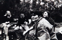 Petruška Šustrová s A. Kumprechtovou, V. Malým a A. Boťovou v roce 1979