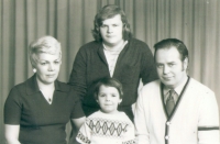 J. Frank’s family, first wife, son and daughter