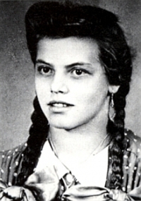Maria Mayer as a young woman