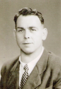 Otec po návratu domů, 1947