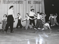 Veřejné vystoupení  TJ Slovan Černá pole, začátek 60. let