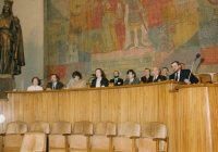 Hana Junová presiding at the World Family Therapy Congress,1991