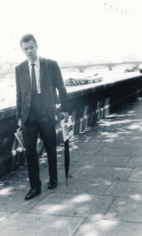 1965, Pavel v Londýně, na letní brigádě