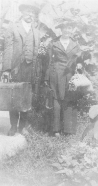 Václav Smělý’s grandparents Václav and Marie on returning from the USA (circa 1920)