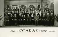 Local singing choir Otakar