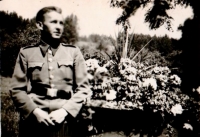 Stefan Ludik during military service