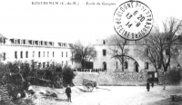 A school in Rostrenen, the first half of the 20th century 