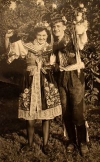 Wenceslas feast, witness in traditional costume in Holubice in 1955