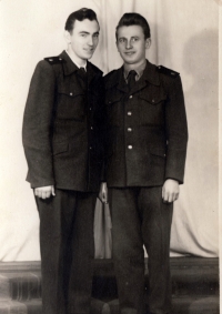 Bohuslav Šotola as a member of TP (technical battalions) in Nepomuk in 1953 (on the left)