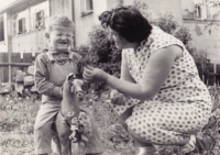 Hana Svobodová's brother Miloslav Lubas with his aunt Hermína Mayerová during her visit to the Czechoslovak Socialist Republic in the 1960s