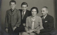 The Boršek family with their friend Pepa - because of him, Bedřich didn't complete his studies, 1942