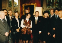 S Václavem Havlem, Alanem Montefiore, Catherine Audard a dalšími v Oxfordu, 1998 