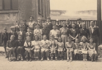 School photograph from Nové Zvolání, on the right teacher Miroslav Dědič, Emma Marxová front row, first from left, 1951