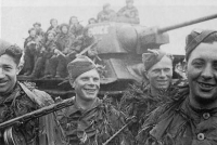 Illustrative photo - Czechoslovak soldiers before the start of the Battle of the Dukla Pass
