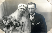 Aloisie Doležalová and František Dvořák, wedding in 1928