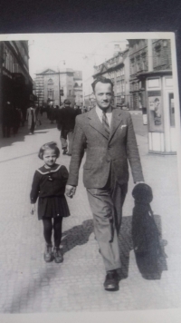 Soňa Antošová with her father, about 1939