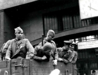 Soviet soldiers in front of the post office building at the main railway station in Brno 

