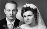 Newlyweds Marie and Stanislav Vašek, 1963