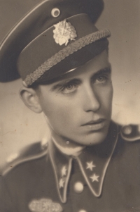 Father Josef Olšaník in the government army, 1940-1944