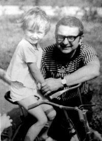 Ota Nalezinek with his daughter