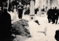 The funeral of the father JUDr. Aloise Běťáka in 1963 in Uherské Hradiště