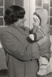 The first photo with her daughter Markéta December 22, 1984