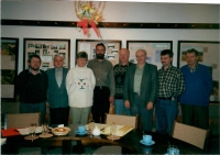 Zahrádky Municipal House hall, meeting of mayors from the Podjavořicko micro-region, Eliška with the mayors; Zahrádky, 2002 