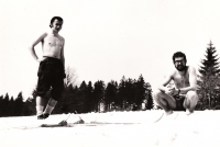 Otokar Simm (left) during spring skiing in the Jizera mountain in 1960s 
