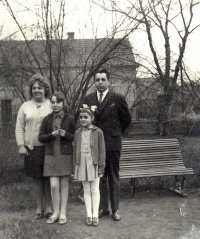 Dostál family, Benátky nad Jizerou, 1971