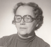 Mother Erika Singerová, Liberec, 1965.