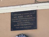Memorial plaque on Jozef Gabcik's birth house in Poluvsie