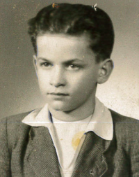 ID picture from 1952