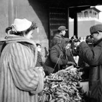 Květa Dostálová at a marketplace  / China / mid 1950s