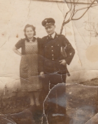 Rodiče Elfriede Weismann Friedrich a Katarina, 30. léta 20. století