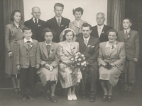 Svatební foto pamětníka a jeho ženy Jany, 1954