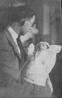 Jaromír Homola with Olga as a baby