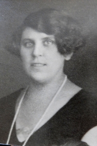 Her mother, Olga Homolová