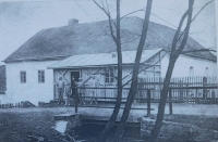 Původní mlýn v Doubravici, který později vlastnila rodina