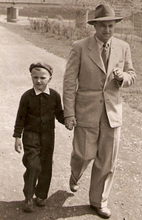 Václav Vašák and his father going for a walk in Hostomice