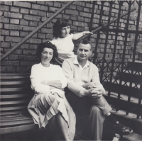The witness with her parents after her father’s release from prison, 1960