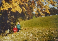 After emigration. Luděk's children, Austria, 1979.