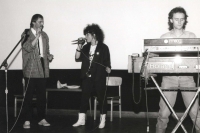 Václav Vašák, Lucie Bílá and Jiří Sýkora performing in the show Inventura [Inventory]. End of 1980's