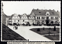 Německá armáda na náměstí v Mirovicích; 1939