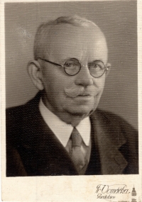 Děda František Kosina, Pardubice, 1948.