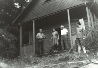 From left father Jindřich, mother and father Archi, Archi, cottage near Rožmberk 1972