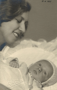 Marie Macháčková, witness's mother, with her first-born son Pavel, Prague 1935