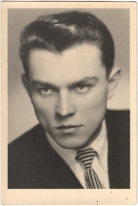Maturitní foto, 1951
